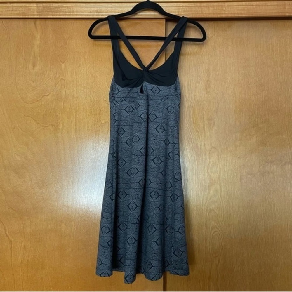 Women’s grey dress